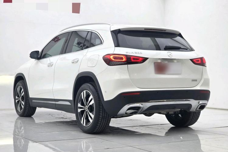 Used Mercedes-Benz GLA 2022 Facelifted GLA 200 Exterior 5