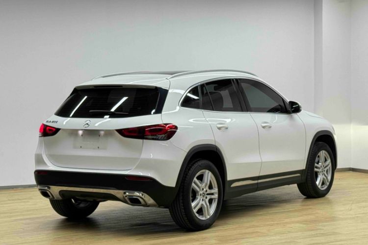 Used Mercedes-Benz GLA 2022 Second Facelift GLA 200 Exterior 5