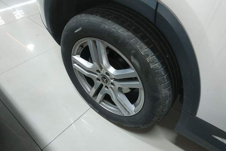 Used Mercedes-Benz GLA 2022 Second Facelift GLA 200 Exterior 5