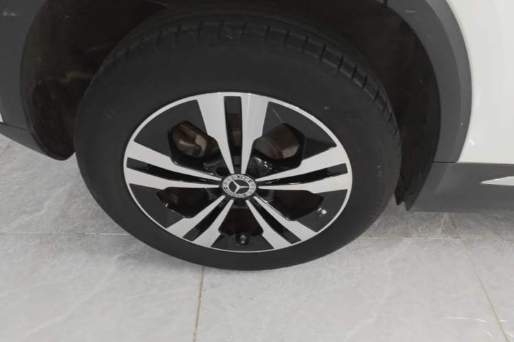 Used Mercedes-Benz GLA 2022 Facelifted GLA 200 Exterior 5
