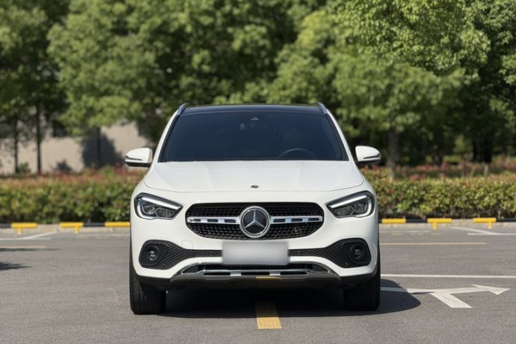Used Mercedes-Benz GLA 2022 Facelifted GLA 200 Exterior 6