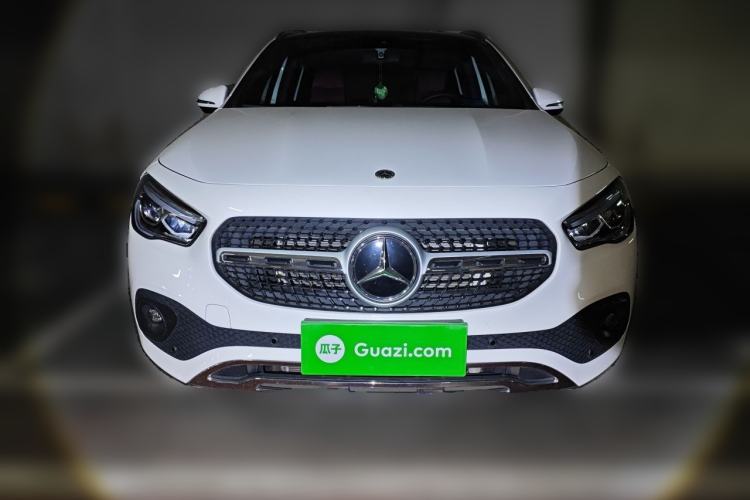 Used Mercedes-Benz GLA 2022 Facelifted GLA 200 Front