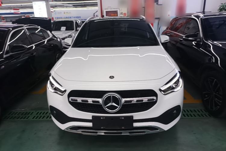 Used Mercedes-Benz GLA 2022 Facelifted GLA 200 Front