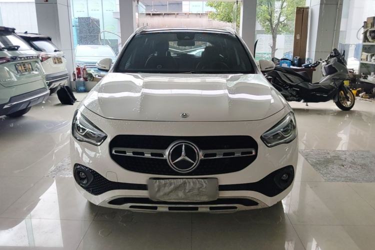 Used Mercedes-Benz GLA 2022 Second Facelift GLA 200 Front