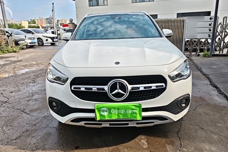 Used Mercedes-Benz GLA 2022 Facelifted GLA 200 Front