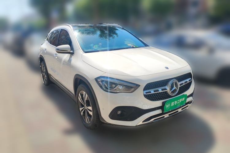 Used Mercedes-Benz GLA 2022 GLA 220 Front Right 45 Deg