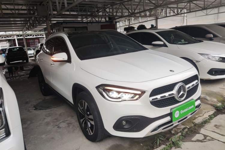 Used Mercedes-Benz GLA 2022 GLA 220 Front Right 45 Deg