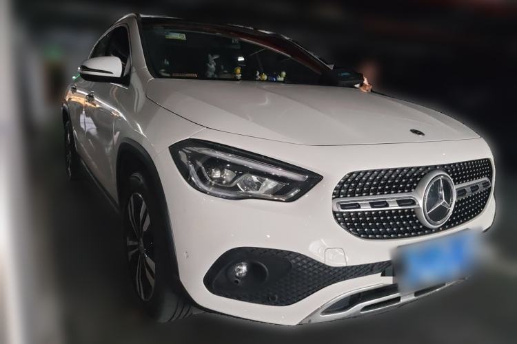 Used Mercedes-Benz GLA 2022 GLA 220 Front Right 45 Deg