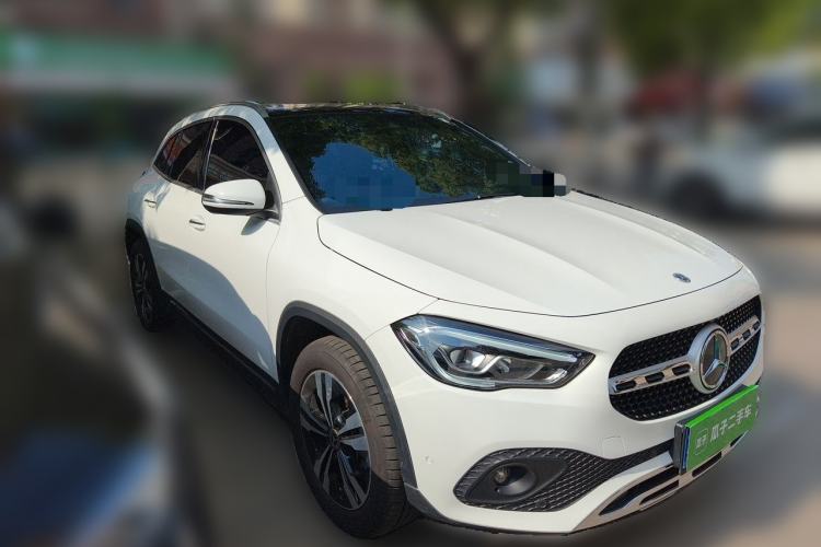 Used Mercedes-Benz GLA 2022 GLA 220 Front Right 45 Deg