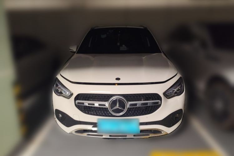 Used Mercedes-Benz GLA 2022 Facelifted GLA 200 Front
