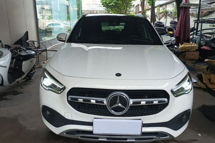 Used Mercedes-Benz GLA 2022 Second Facelift GLA 200 Front