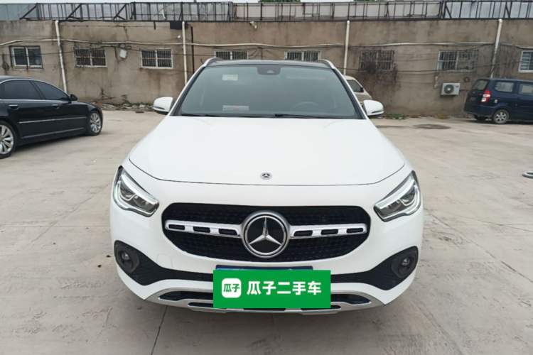 Used Mercedes-Benz GLA 2022 Facelifted GLA 200 Front