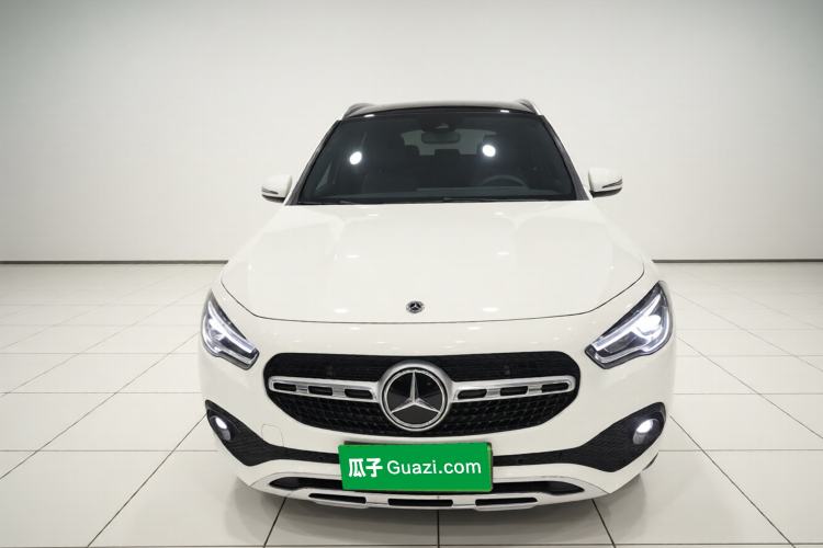 Used Mercedes-Benz GLA 2022 Facelifted GLA 200 Front