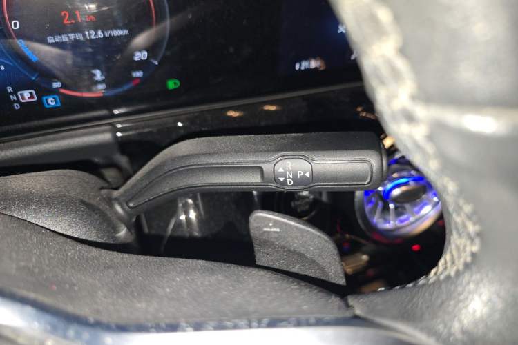 Used Mercedes-Benz GLA 2022 Second Facelift GLA 200 Gear Lever