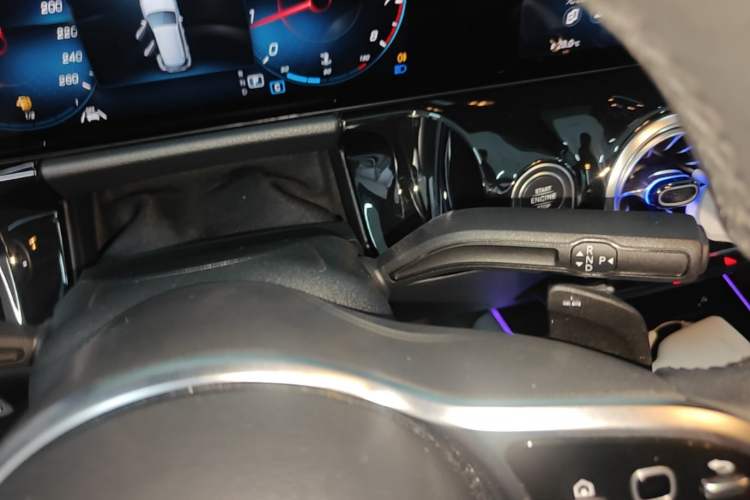 Used Mercedes-Benz GLA 2022 Facelifted GLA 200 Gear Lever
