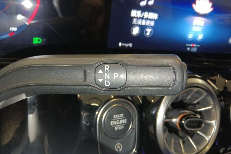 Used Mercedes-Benz GLA 2022 Facelifted GLA 200 Gear Lever