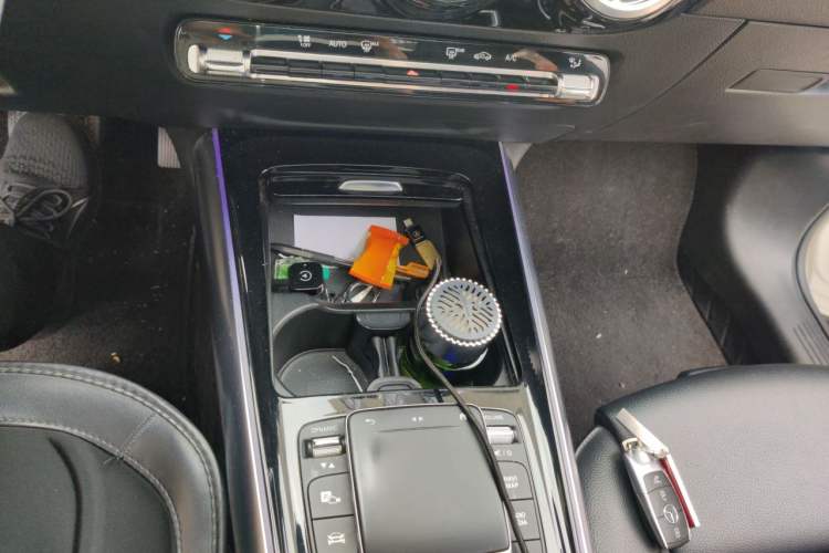 Used Mercedes-Benz GLA 2022 Second Facelift GLA 200 Gear Lever