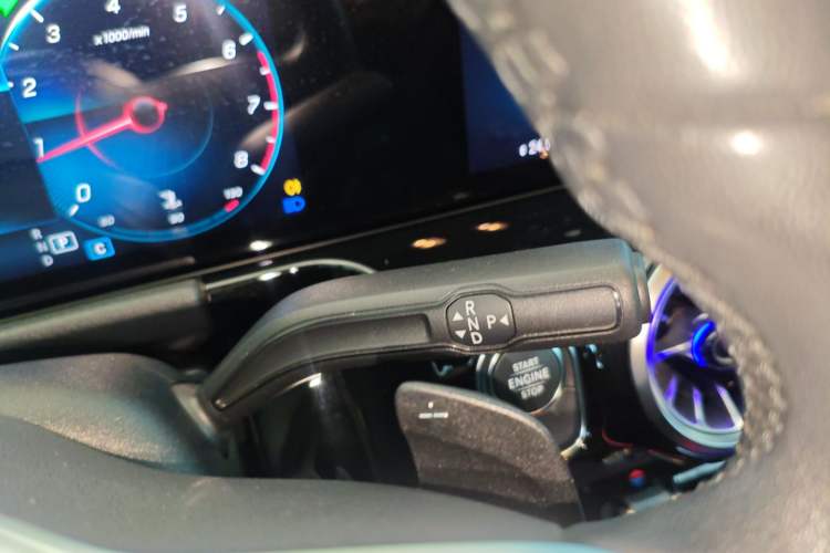 Used Mercedes-Benz GLA 2022 Facelifted GLA 200 Gear Lever