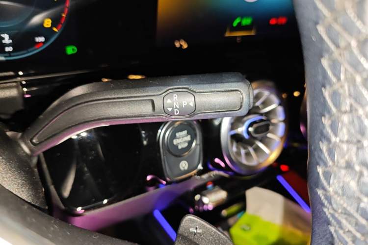 Used Mercedes-Benz GLA 2022 Facelifted GLA 200 Gear Lever