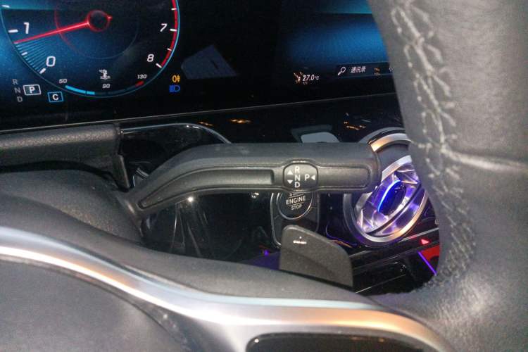 Used Mercedes-Benz GLA 2022 Facelifted GLA 200 Gear Lever