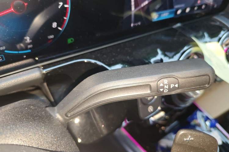 Used Mercedes-Benz GLA 2022 Second Facelift GLA 200 Gear Lever