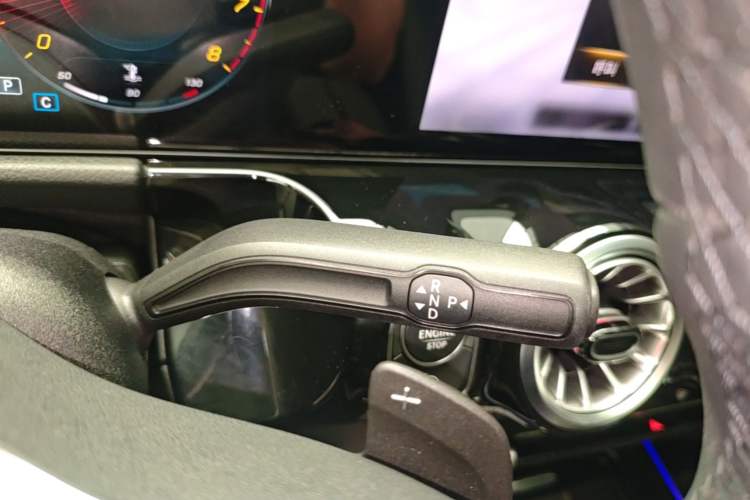 Used Mercedes-Benz GLA 2022 Facelifted GLA 200 Gear Lever