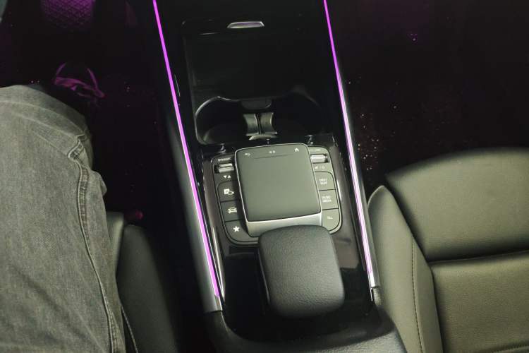 Used Mercedes-Benz GLA 2022 GLA 200 Gear Lever