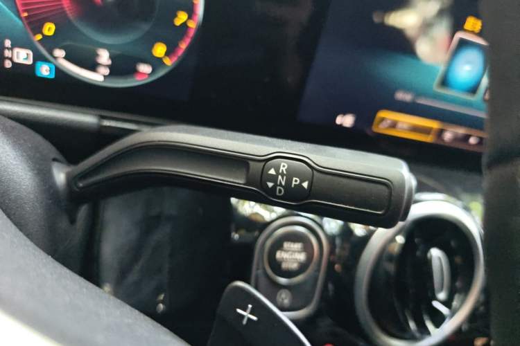 Used Mercedes-Benz GLA 2022 Second Facelift GLA 200 Gear Lever