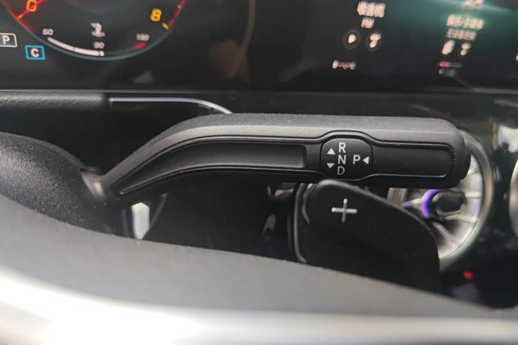Used Mercedes-Benz GLA 2022 GLA 220 Gear Lever
