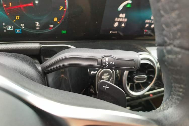 Used Mercedes-Benz GLA 2022 Second Facelift GLA 200 Gear Lever