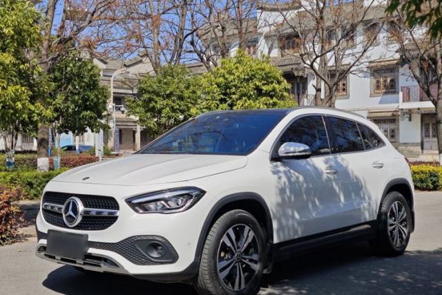 Ojetý Mercedes-Benz GLA 2022 GLA 200