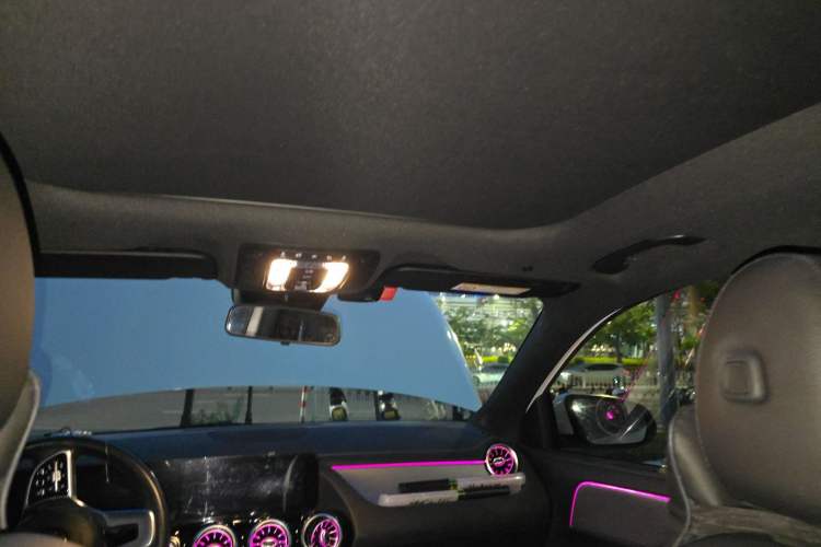 Used Mercedes-Benz GLA 2022 Second Facelift GLA 200 Headliner