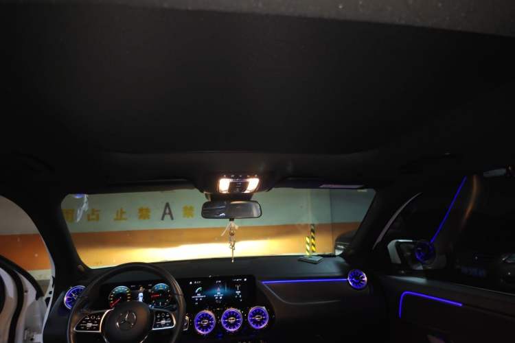Used Mercedes-Benz GLA 2022 Facelifted GLA 200 Headliner