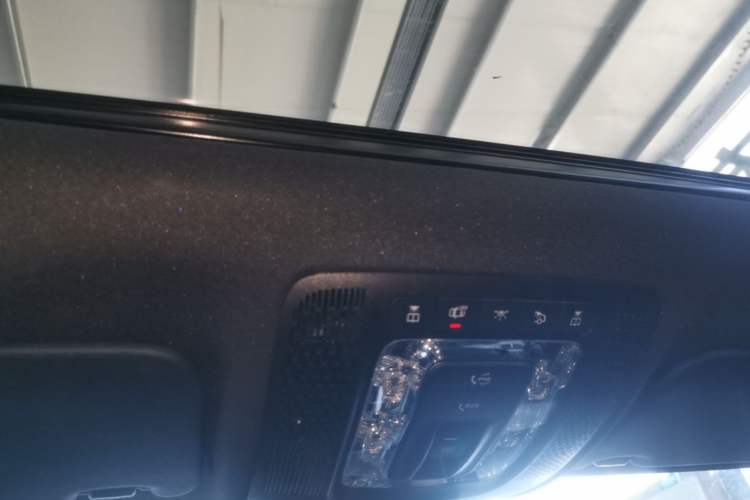 Used Mercedes-Benz GLA 2022 Second Facelift GLA 200 Headliner
