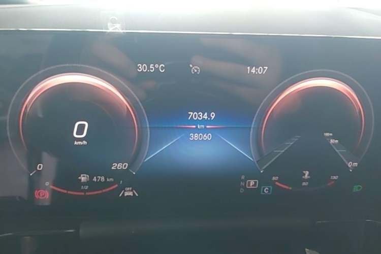 Used Mercedes-Benz GLA 2022 Facelifted GLA 200 Instrument Cluster