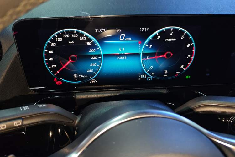 Used Mercedes-Benz GLA 2022 Second Facelift GLA 200 Instrument Cluster