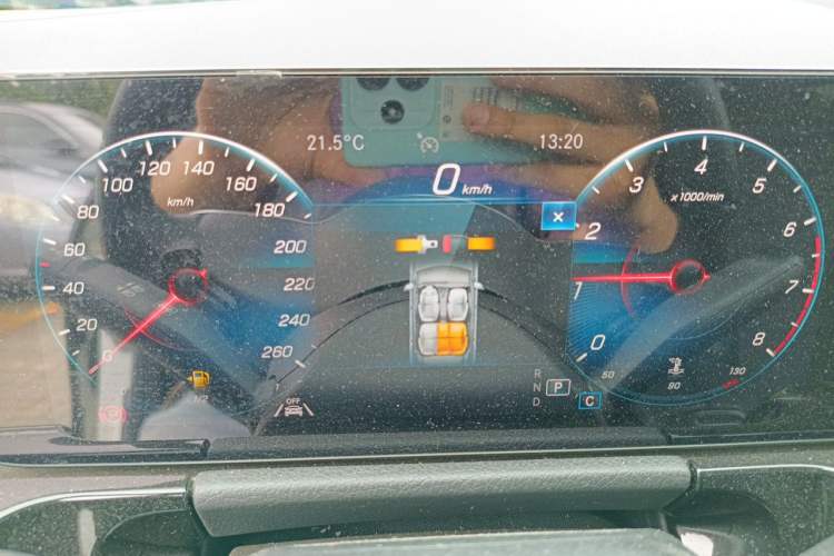 Used Mercedes-Benz GLA 2022 Facelifted GLA 200 Instrument Cluster