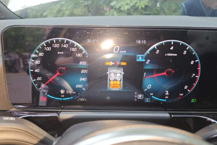 Used Mercedes-Benz GLA 2022 Second Facelift GLA 200 Instrument Cluster