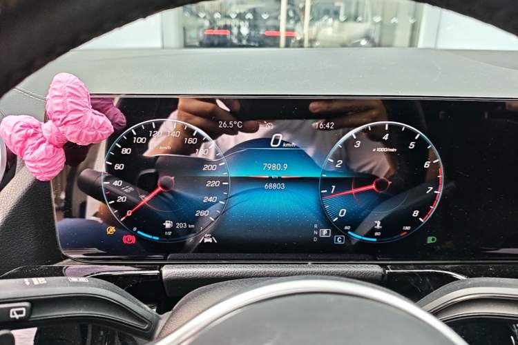 Used Mercedes-Benz GLA 2022 Facelifted GLA 200 Instrument Cluster