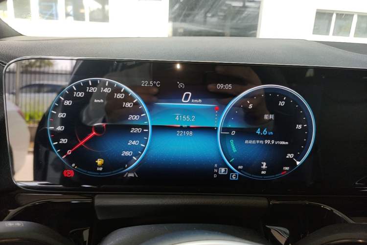 Used Mercedes-Benz GLA 2022 Facelifted GLA 200 Instrument Cluster