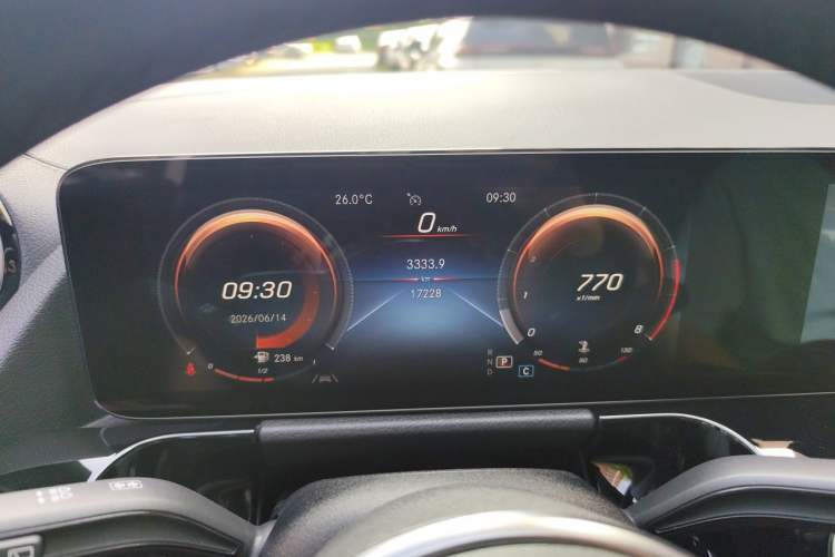 Used Mercedes-Benz GLA 2022 Second Facelift GLA 200 Instrument Cluster