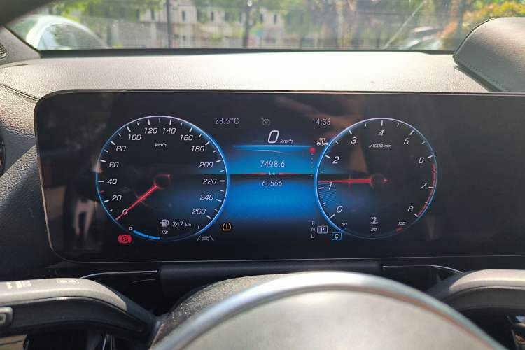 Used Mercedes-Benz GLA 2022 Second Facelift GLA 200 Instrument Cluster
