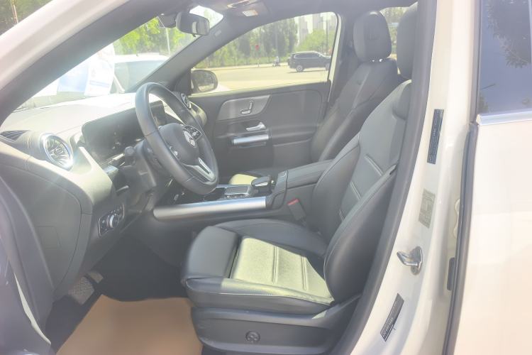Used Mercedes-Benz GLA 2022 GLA 200 Interior 1