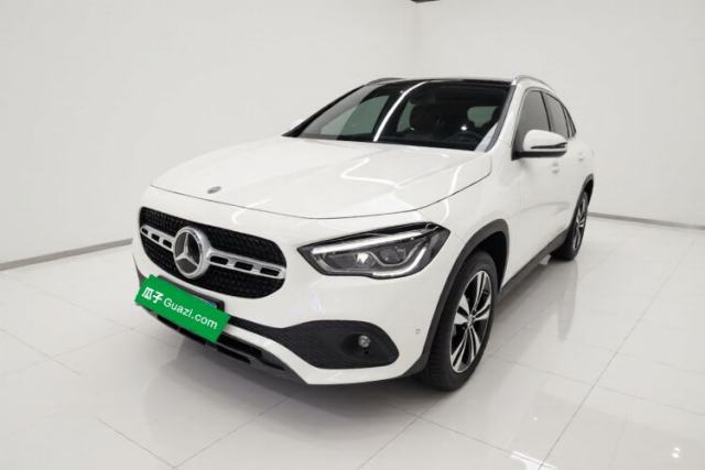Ojetý Mercedes-Benz GLA 2022 GLA 200