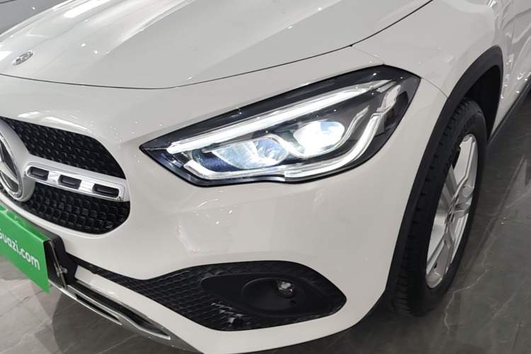 Used Mercedes-Benz GLA 2022 Second Facelift GLA 200 Left Front Headlight