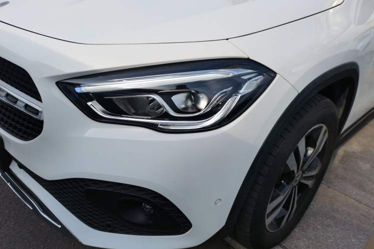 Used Mercedes-Benz GLA 2022 GLA 200 Left Front Headlight