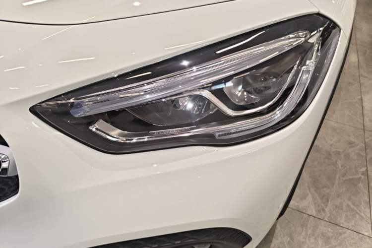 Used Mercedes-Benz GLA 2022 Facelifted GLA 200 Left Front Headlight