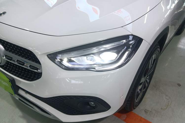 Used Mercedes-Benz GLA 2022 Facelifted GLA 200 Left Front Headlight