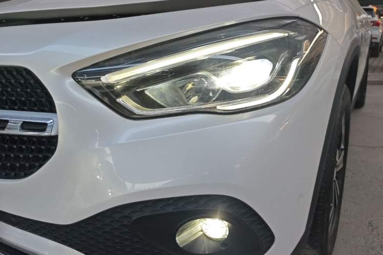 Used Mercedes-Benz GLA 2022 Facelifted GLA 200 Left Front Headlight
