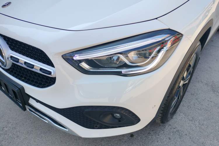 Used Mercedes-Benz GLA 2022 GLA 200 Left Front Headlight